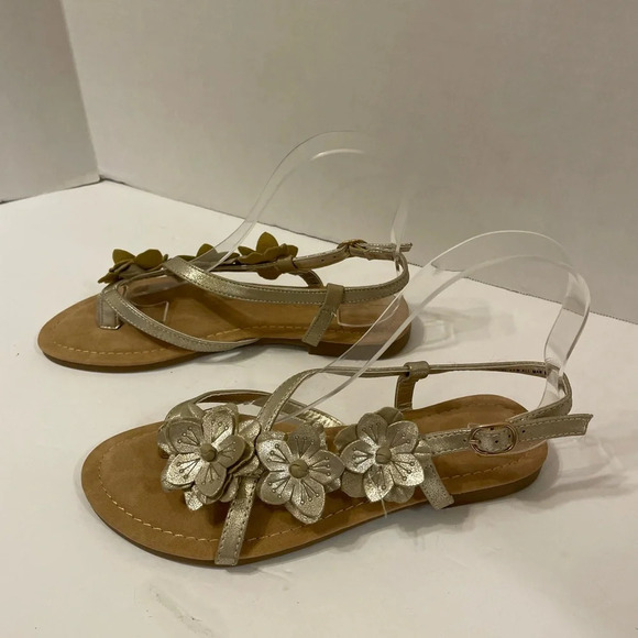 Andiamo gold strappy sandals with flowers size 6 1/2 M - Picture 3 of 7